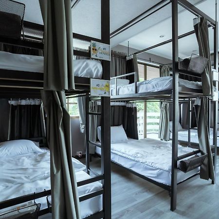 420 Hostel - Ekkamai Buds & Beds 방콕 외부 사진
