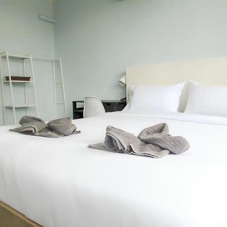 420 Hostel - Ekkamai Buds & Beds 방콕 외부 사진