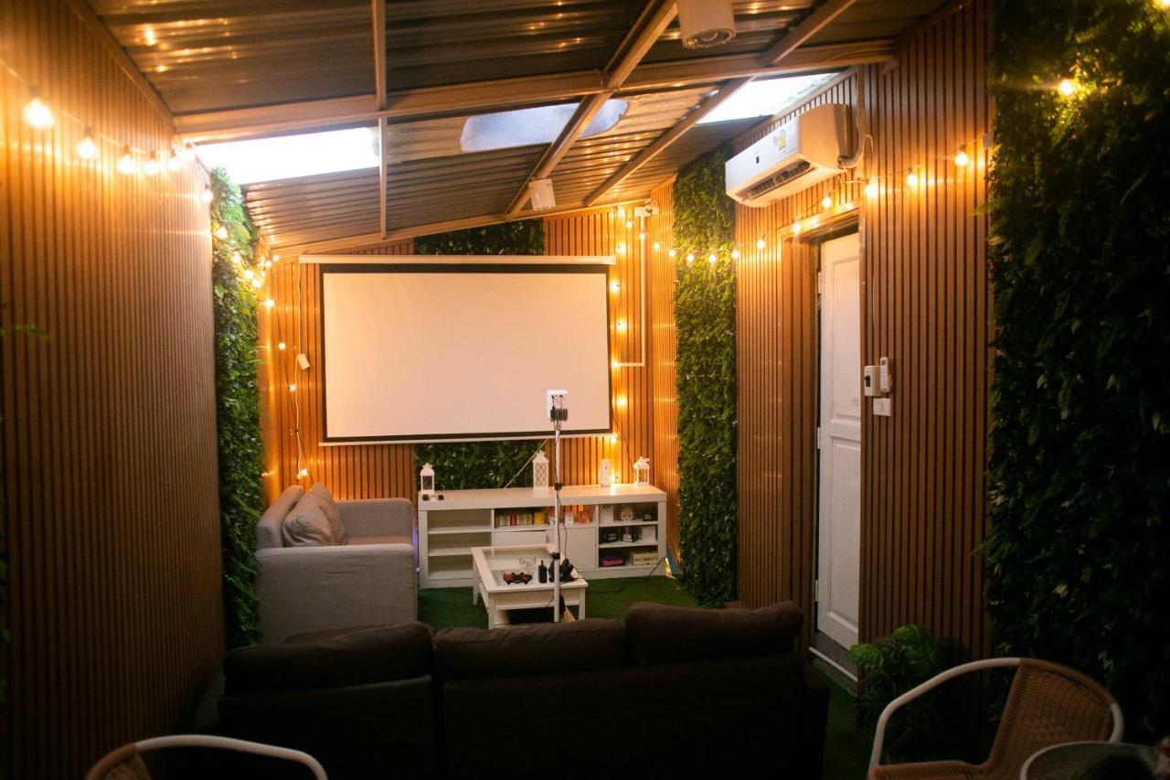 420 Hostel - Ekkamai Buds & Beds 방콕 외부 사진