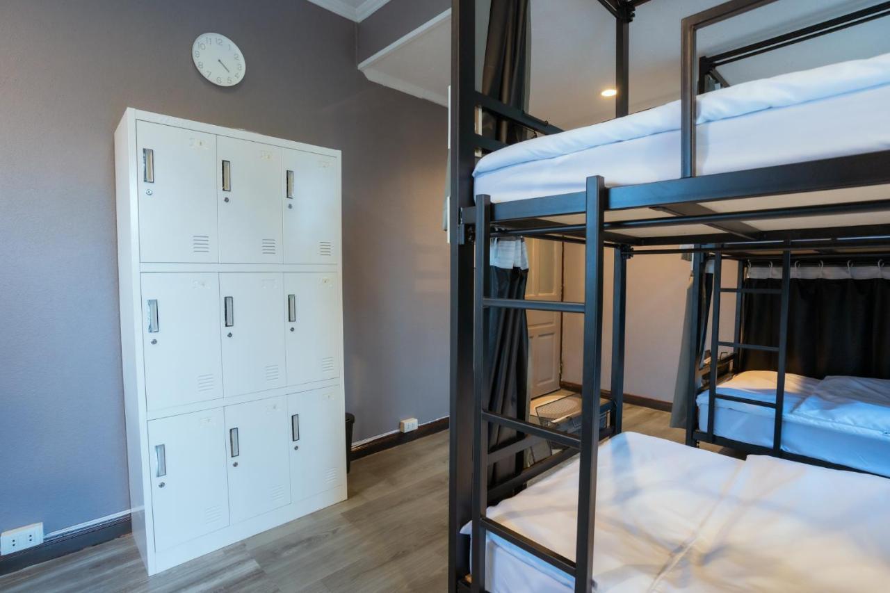420 Hostel - Ekkamai Buds & Beds 방콕 외부 사진