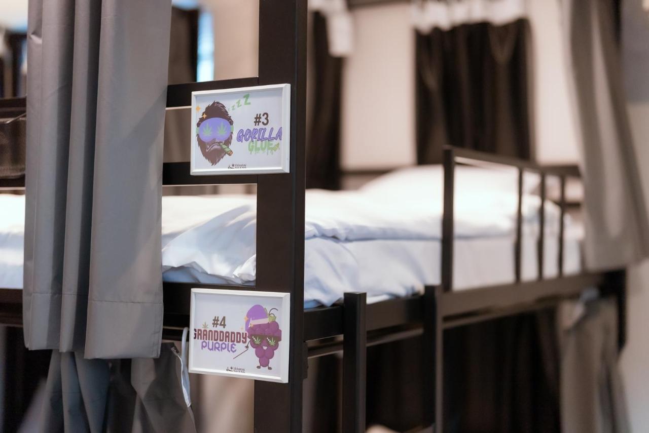 420 Hostel - Ekkamai Buds & Beds 방콕 외부 사진