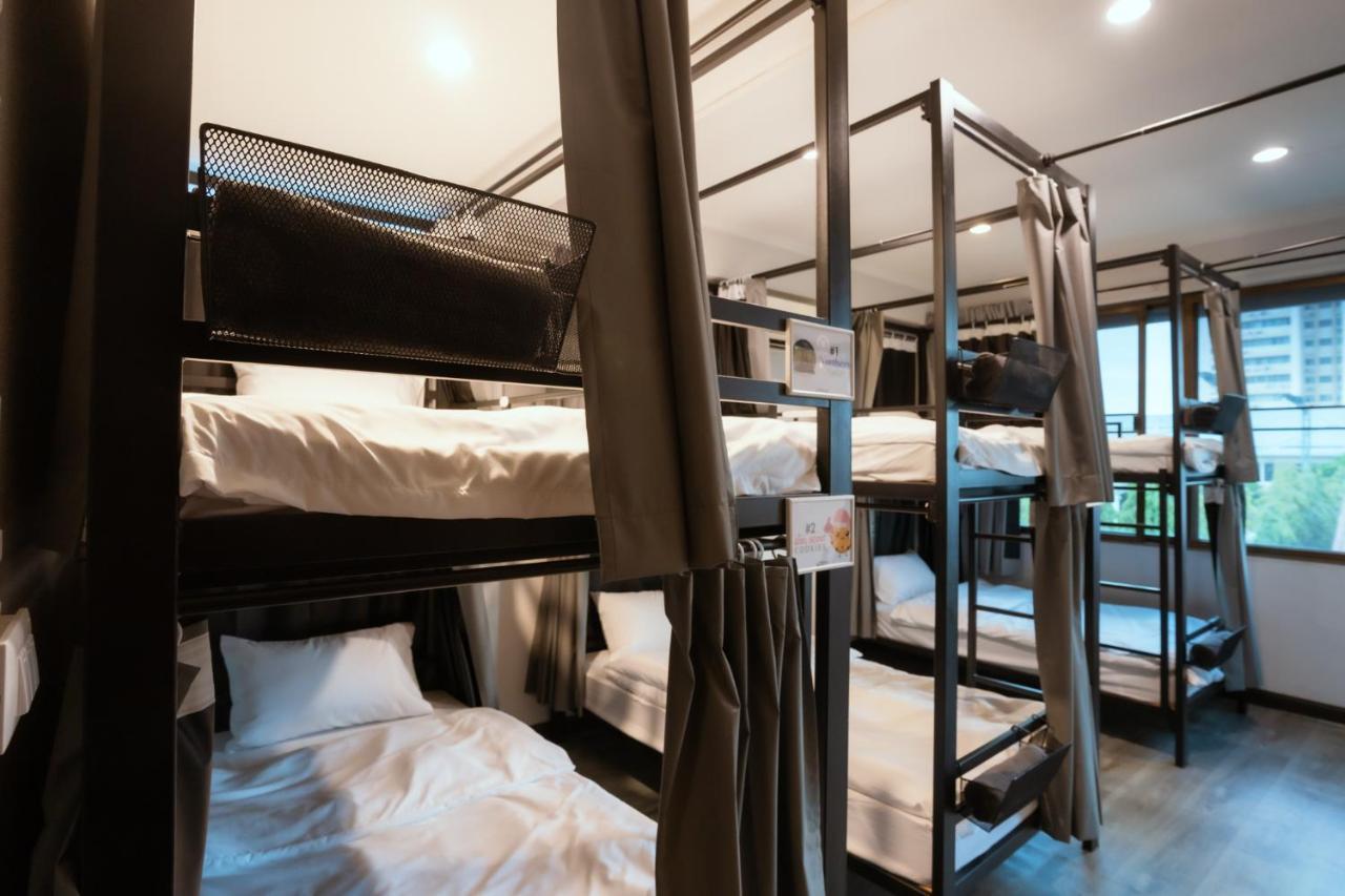 420 Hostel - Ekkamai Buds & Beds 방콕 외부 사진
