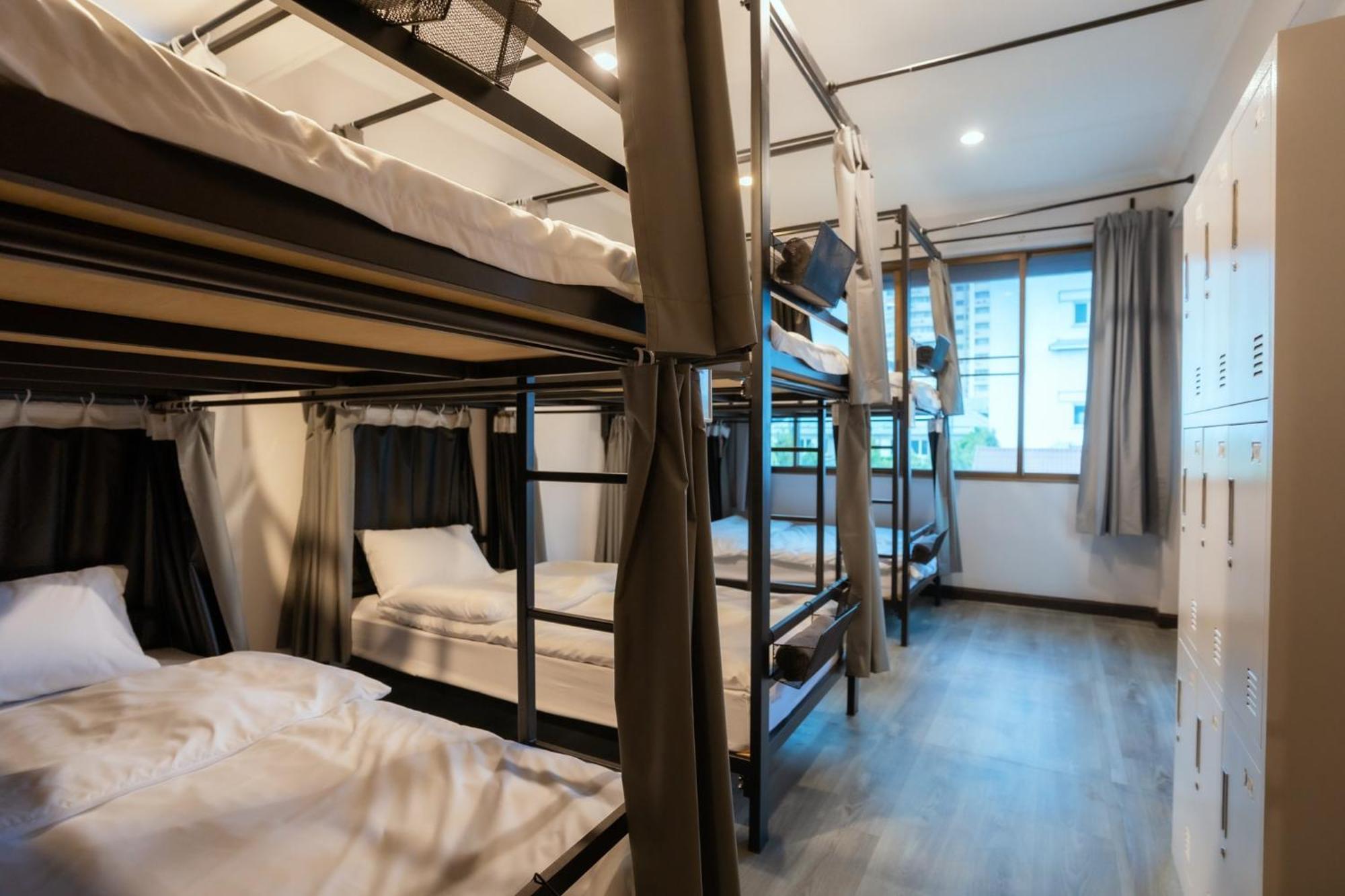 420 Hostel - Ekkamai Buds & Beds 방콕 외부 사진
